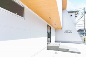 北九州八幡美容室新築木造２階建て外観デザイン