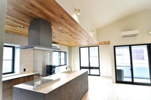 北九州　住宅　家　リフォーム　スケルトン　工事後　アフター　キッチン　インプラス内窓　工務店　イコーハウスの施工実績